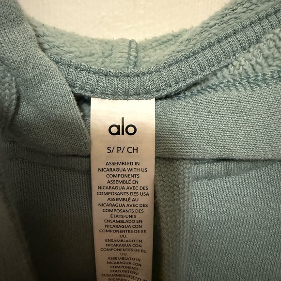 ALO Yoga Women’s Accolade Hoodie- Botanical Green - Picture 3 of 3